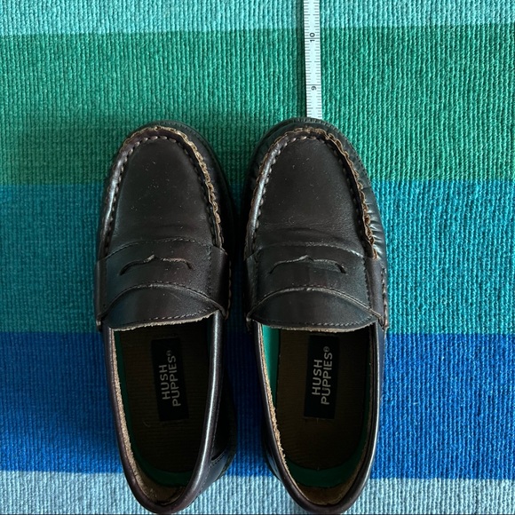 Kids Hush Puppies Lincoln Penny Loafers in Classic Brown • Unisex • Size 11.5 - Picture 6 of 6